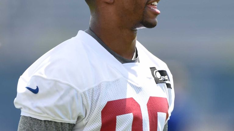 New York Giants wide receiver Victor Cruz looks on during the Giants Organized Team Activities at Quest Diagnostics Training Center on Wednesday, June 1, 2016.