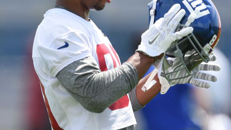 New York Giants wide receiver Victor Cruz is seen during the Giants Organized Team Activities at Quest Diagnostics Training Center on Wednesday, June 1, 2016.