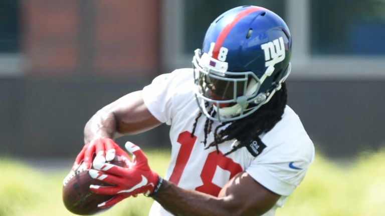 New York Giants wide receiver Geremy Davis catches a pass during the Giants Organized Team Activities at Quest Diagnostics Training Center on Wednesday, June 1, 2016.