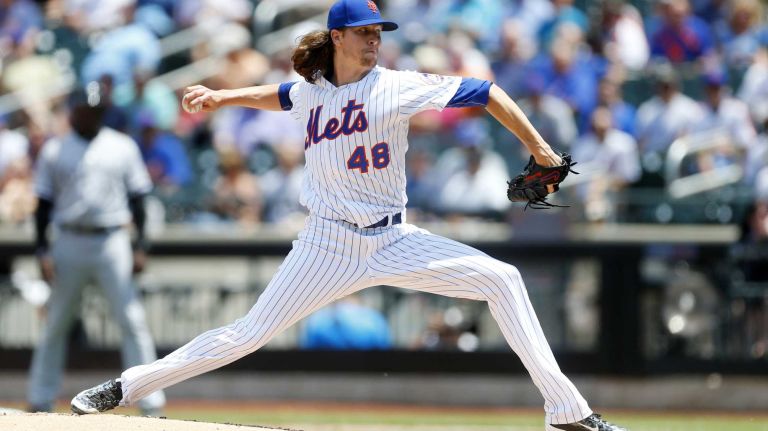 Jacob deGrom of the New York Mets pitches in the first inning against the Chicago White Sox at Citi Field on Wednesday, June 1, 2016.