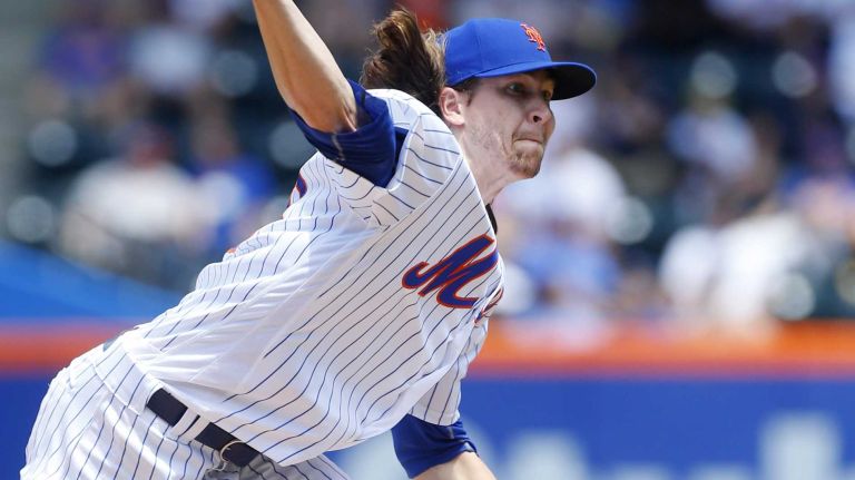 Jacob deGrom of the New York Mets pitches in the second inning against the Chicago White Sox at Citi Field on Wednesday, June 1, 2016.