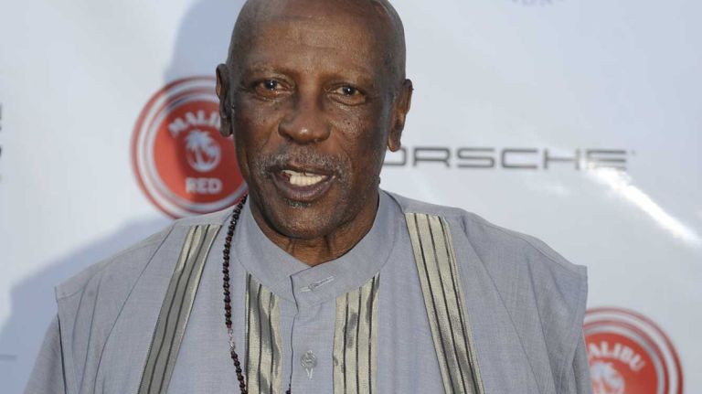 Oscar-winning actor Lou Gossett Jr. won a best supporting actor statue for his 