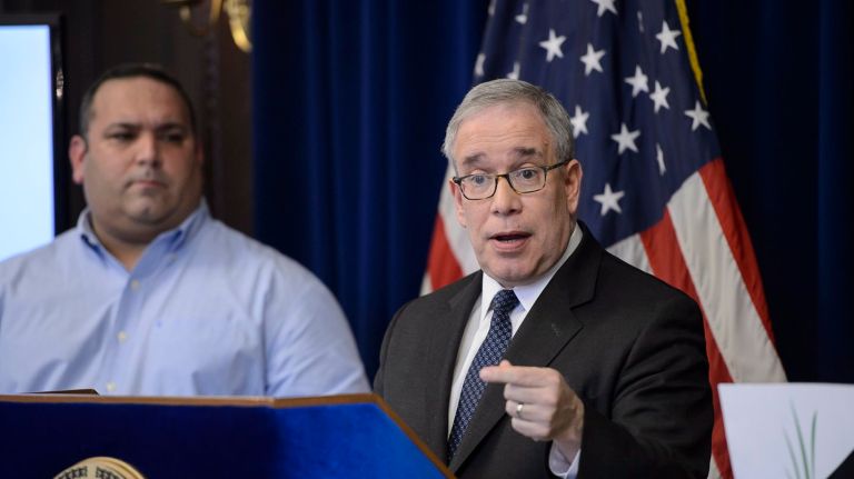 Part-time jobs at higher than pre-recession levels: Stringer 1 Comptroller Scott Stringer's office found the city quickly recovered from the recession, but some businesses have not stopped relying on part-time labor.