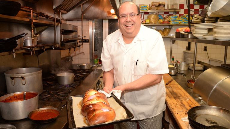 And it's time to eat! Let bread cool completely before slicing. 