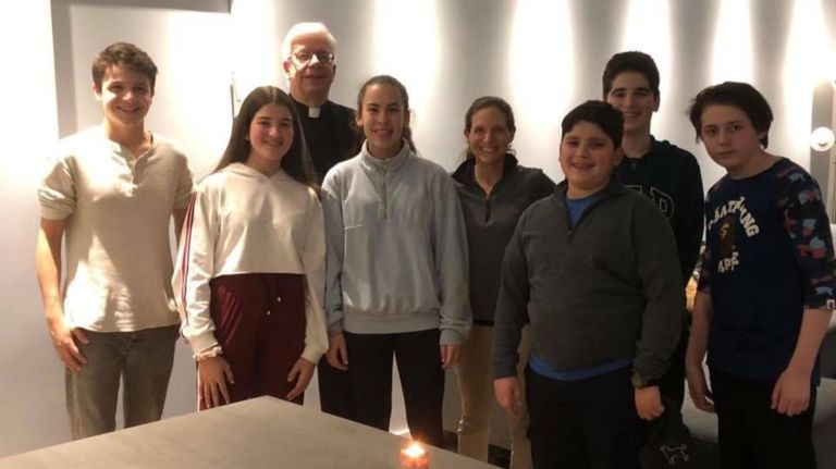 How religious groups are working to attract young New Yorkers 3 Teens from Sutton Place Synagogue at the home of Rabbi Rachel Ain and Rabbi David Levy, studying with Lutheran Minister, Amandeus Derr, learning about the importance of interfaith cooperation as part of "Hebrew High at the Rabbis."