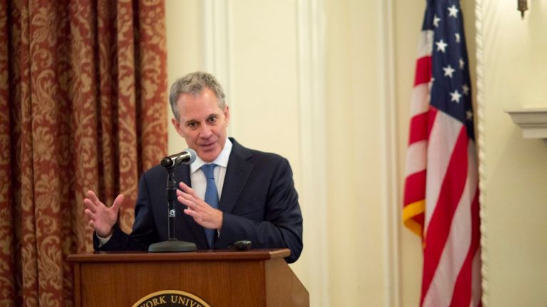 Manhattan, Brooklyn landlord to pay $500G in tenant harassment task force settlement, AG says 1 New York State Attorney General Eric T. Schneiderman has announced that ICON has agreed to pay $500,000 in a settlement with the government's task force.