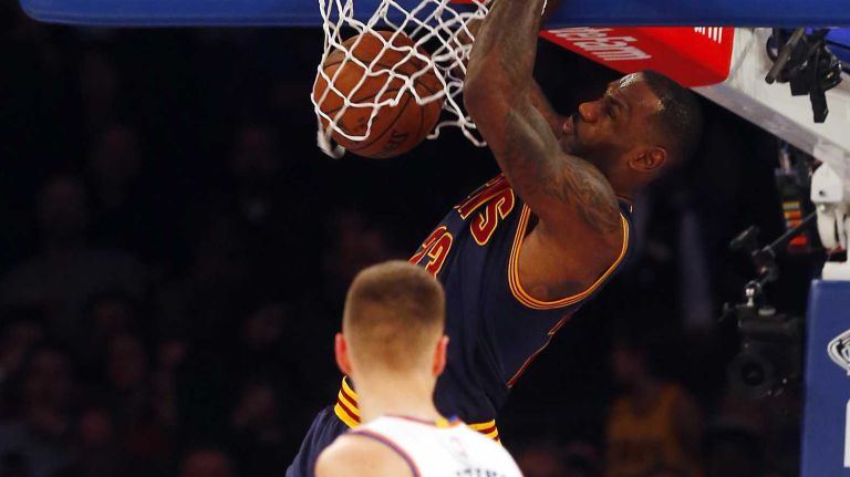 LeBron James #23 of the Cleveland Cavaliers dunks the ball in the first quarter against the New York Knicks at Madison Square Garden on Friday, Nov. 13, 2015.