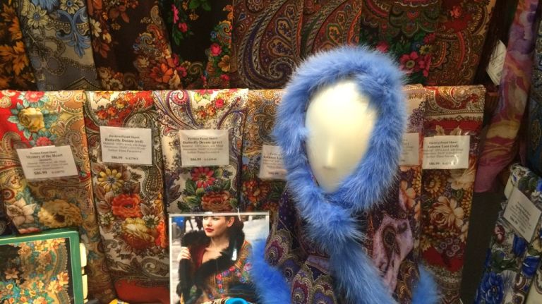 The Pavlovo Posad scarf has been called the 