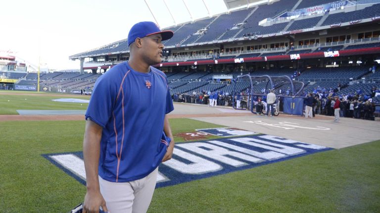World Series Game 2: Mets vs. Royals 78 New York Mets relief pitcher Jeurys Familia (27) during warmups before Game 2 of the World Series against the Kansas City Royals at Kauffman Stadium on Wednesday, Oct. 28, 2015.