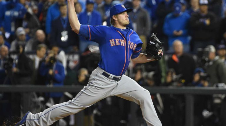 World Series Game 1: Mets vs. Royals 84 New York Mets relief pitcher Addison Reed (43) delivers the pitch in the seventh inning during Game 1 of the World Series against the Kansas City Royals at Kauffman Stadium on Tuesday, Oct. 27, 2015.