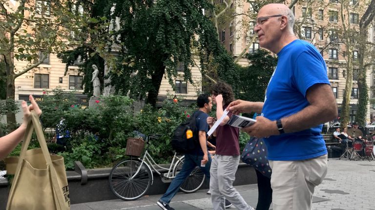 Bob Gangi ran for mayor to make a point about police reform. Did it work? 1 Bob Gangi tried to take on Mayor Bill de Blasio in the Democratic mayoral primary. He didn't win, but did he shift the conversation about police reform?