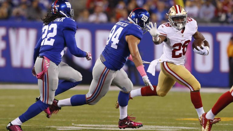 Carlos Hyde #28 of the San Francisco 49ers runs the ball against the New York Giants at MetLife Stadium on Sunday, Oct. 11, 2015 in East Rutherford, N.J.