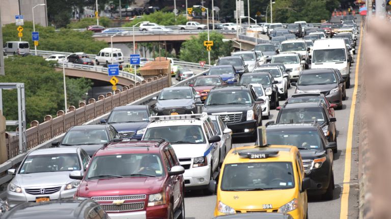 Gov. Andrew Cuomo is considering a congestion pricing plan for his 2018-19 state budget that would impose an added cost for cars driving into   Manhattan