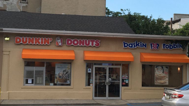 The owner of a Dunkin' Donuts  shop at 1993 Atlantic Ave. in Bedford-Stuyvesant, Brooklyn, has apologized after an employee refused to serve NYPD officers, according to the chain.