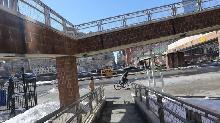 Kips Bay photos 23 The walkway in front of Waterside Plaza near 24th and the FDR in Kips Bay, Friday, March 6, 2015.
