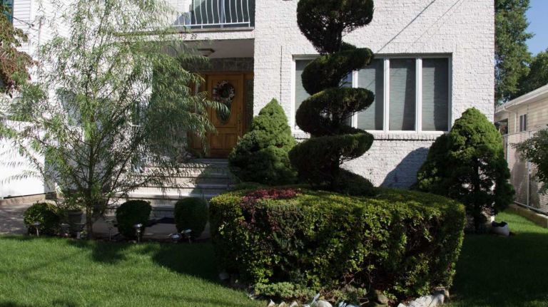 Residences along 11th Avenue in Whitestone on August 27, 2014.