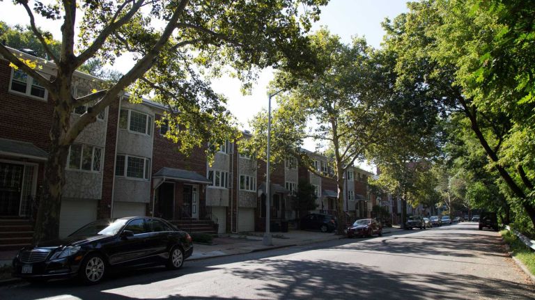 Residences overlooking Harvey Park in Whitestone on August 27, 2014. 