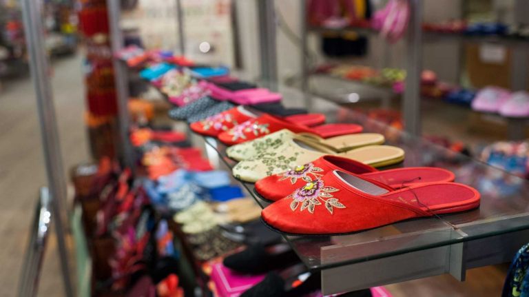 Inside Pearl River Mart.