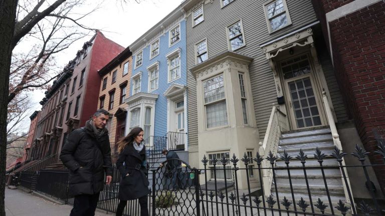 Houses along Lafayette Avenue between Adelphi Street and Clermont Avenue. (Dec. 4, 2013)