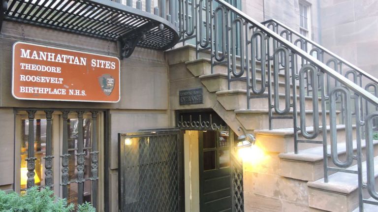 Upon arriving at the reconstructed brownstone, you may be tempted to climb the stairs to the front door -- but not so fast! Your journey back in time begins on the hour via a guided tour. 