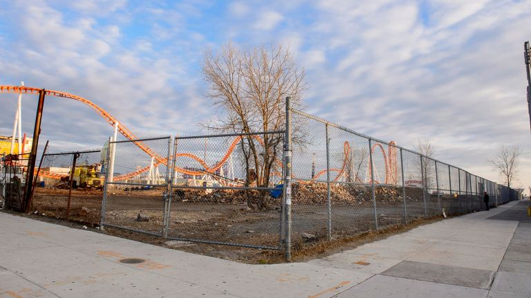 Coney Island boardwalk could see more rides as city pursues development 1 The Coney Island boardwalk, between the Thunderbolt and MCU Park, has 150,000 square feet the city is looking to develop.