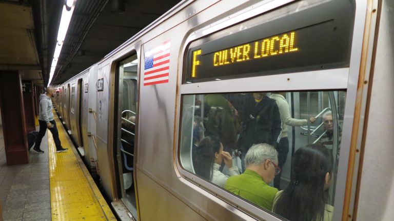 E, F, M, R train service restored after man jumps on tracks in Queens, MTA says 1 MTA service changes on the E, F, M and R lines are in effect due to NYPD activity, the MTA said on Jan. 25, 2017.