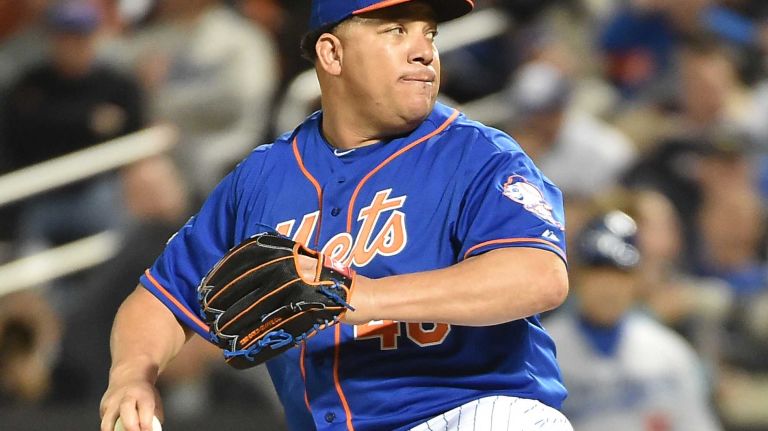 New York Mets starting pitcher Bartolo Colon (40) delivers a pitch in the sixth inning of Game 3 of the NLDS against the Los Angeles Dodgers on Monday, Oct. 12, 2015.