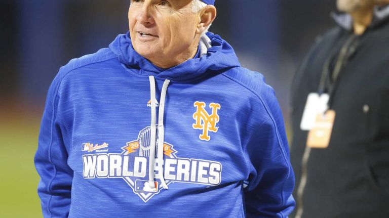 New York Mets manager Terry Collins (10) during batting practice before Game 4 of the World Series against the Kansas City Royals at Citi Field on Saturday, Oct. 31, 2015.
