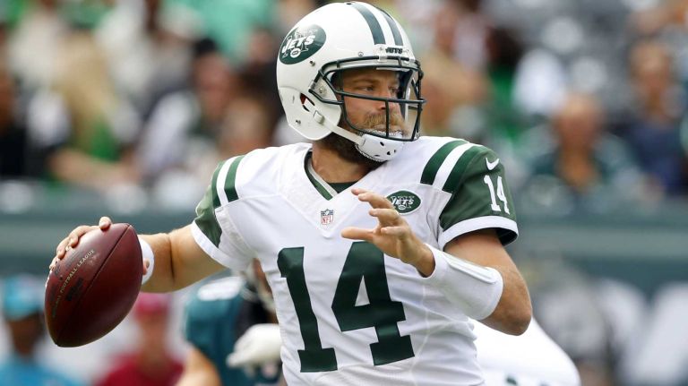 Ryan Fitzpatrick of the Jets throws a pass in the first half against the Philadelphia Eagles at MetLife Stadium on Sunday, Sept. 27, 2015 in East Rutherford, New Jersey.