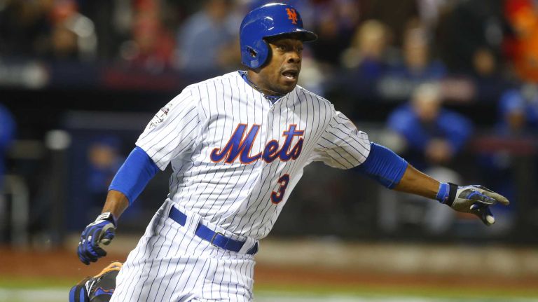 New York Mets right fielder Curtis Granderson (3) smacks a two-run homer in the third inning and rounds 1st base during Game 3 of the World Series against the Kansas City Royals at Citi Field on Friday, Oct. 30, 2015.