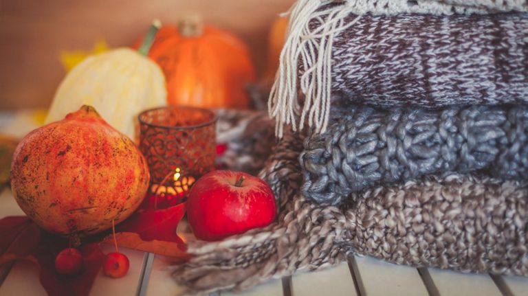 Interior design experts weigh in on how the best ways to decorate for fall.