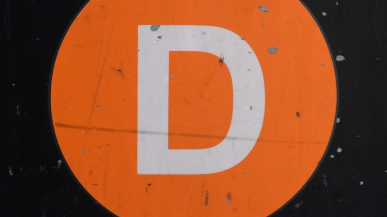 Woman who released crickets on D train arrested, NYPD says 1 Zaida Pugh, the woman accused of releasing crickets on the D train, has been arrested, police said. Pugh said she released a bucket full of the bugs on the crowded train as a stunt to raise awareness of how people treat the homeless.