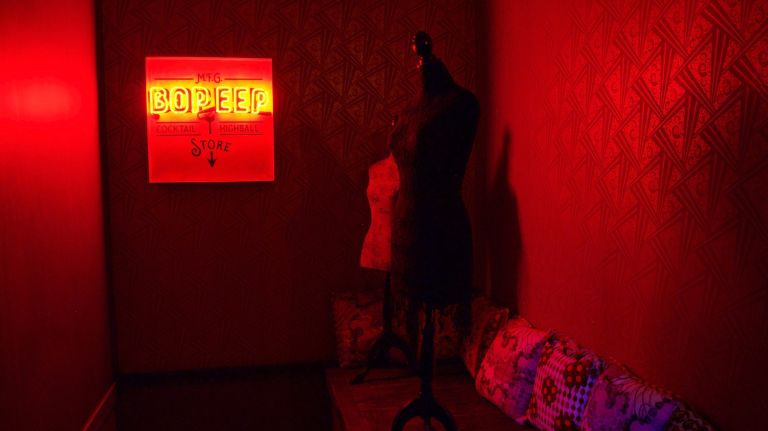 It's a subterranean cocktail piano bar named after a clothing company that operated out of the building from 1932 to 1975, according to Fox's research. 