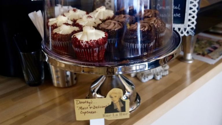 'Golden Girls' cafe Rue La Rue has soft opening in Washington Heights 34 These