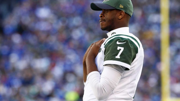 Gene Smith #7 of the New York Jets looks on during the game agains the New York Giants at MetLife Stadium on Sunday, Dec. 6, 2015 in East Rutherford, N.J.