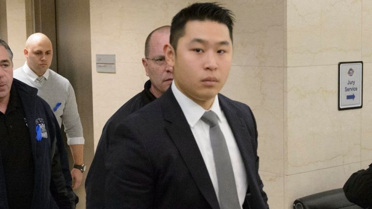 Jury begins deliberations in manslaughter trial of cop Peter Liang 1 New York City Police Officer Peter Liang enters the courtroom in Supreme Court in Brooklyn on Feb. 8, 2016. Liang is on trial in the 2014 shooting of Akai Gurley in a Brooklyn public housing stairwell.