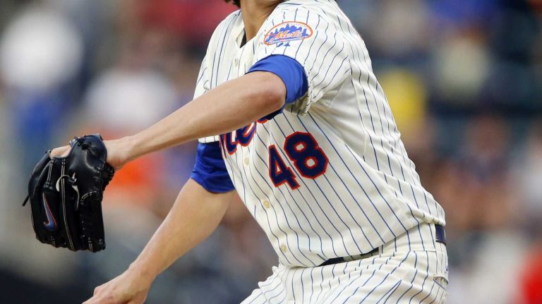 Jacob deGrom of the Mets pitches against the San Francisco Giants at Citi Field on Saturday, Aug. 2, 2014.