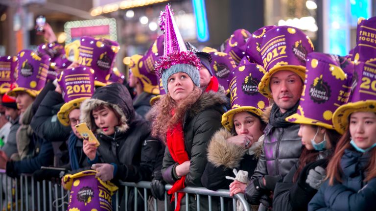 New Year's Eve Times Square ball drop: See photos 38 Hundreds of thousands of people gathered in Times Square on New Year's Eve on Saturday, Dec. 31, 2016.