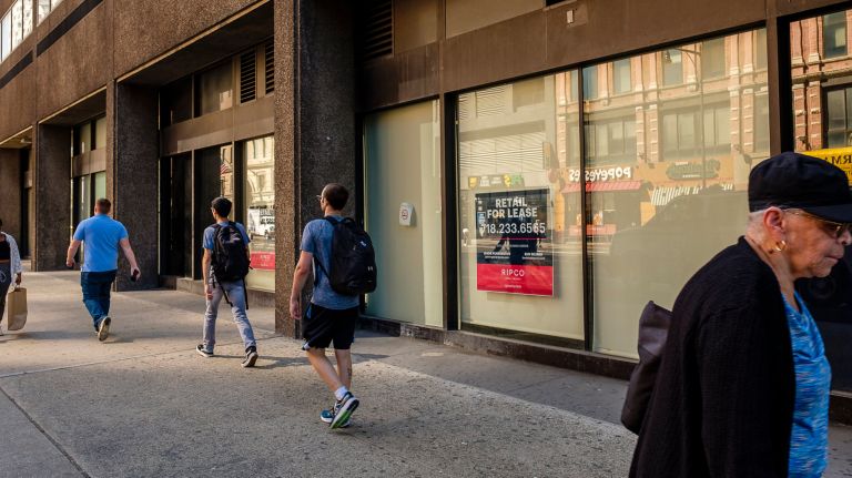 Rate of empty storefronts jumped by 45% - and it could get worse, report says 3 All five boroughs' vacancy rates jumped during the study's 10-year period, with Staten Island seeing the greatest increase, from 4.3% to 11%.