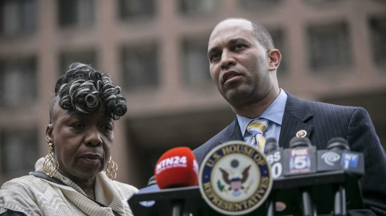 Gwen Carr mother of Eric Garner, and U.S. Representive Hakkem Jefferies at a press conference outside One Police Plaza in Manhattan,  announcing a bill to explicitly add law enforcement use of the chokehold as a civil rights violation to federal civil rights laws, on April 27, 2015.