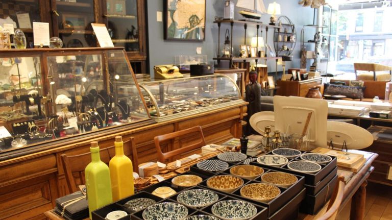 What to do and eat in Downtown Brooklyn 3 Explore the curated wonders of Sterling Place.