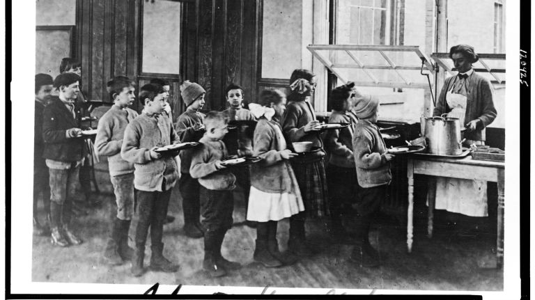 An event at the Henry Street Settlement will explore school lunch in the early 20th century.