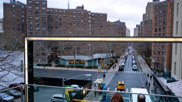 Lessons from Chicago about a major new public housing program.