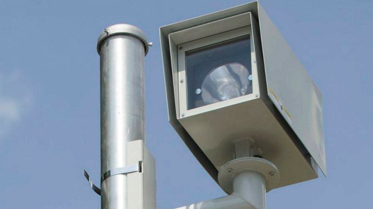 School zone speed camera expansion gets green light 1 The city's school zone speed camera program will get the green light from Gov. Andrew Cuomo and will expand from 140 to 290 locations.