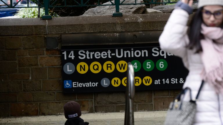 L train shutdown alternative needs MTA board approval, Cuomo says 1 The L train subway line does not need to be fully shut down to repair tunnels that were damaged from superstorm Sandy, Gov. Andrew Cuomo said Thursday.