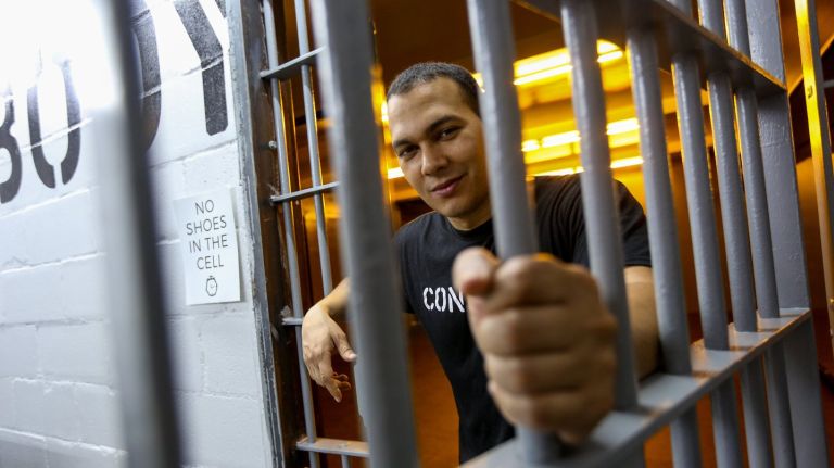 ConBody founder Coss Marte shares prison-style workout in new book 1 ConBody founder Coss Marte has a new book out on his