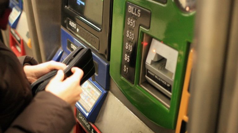 A MetroCard vending machine debit and credit card outage that was scrapped last weekend was rescheduled by New York City Transit for Saturday, Feb. 10, 2018.