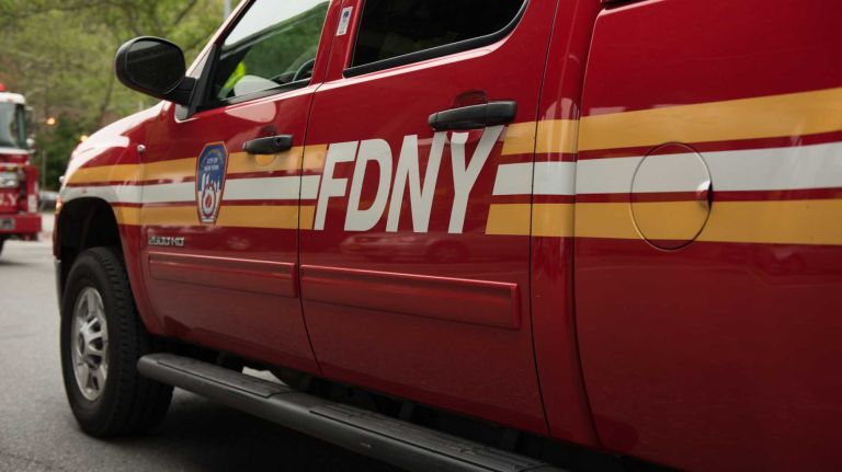 A Staten Island fire on Sunday morning injured 19, including five firefighters and four police offers, an FDNY spokesman said.