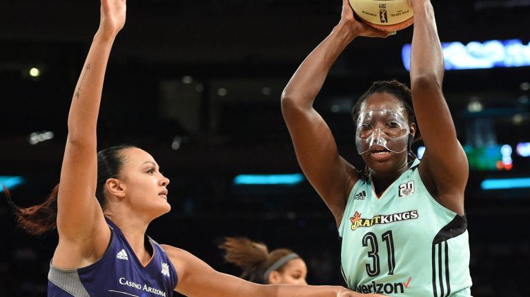 Tina Charles and the Liberty lead the Eastern Conference by three games.