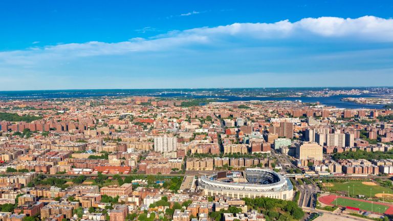 The South Bronx has several buildings with ongoing heat and hot water violations, according to city data.&nbsp;&nbsp;